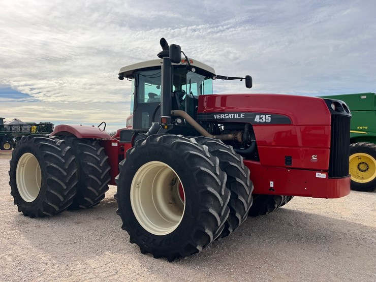 2009-versatile-435-image-6