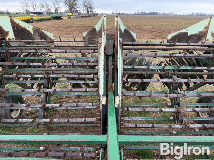 2001-kmc-4-30-peanut-digger-image-19