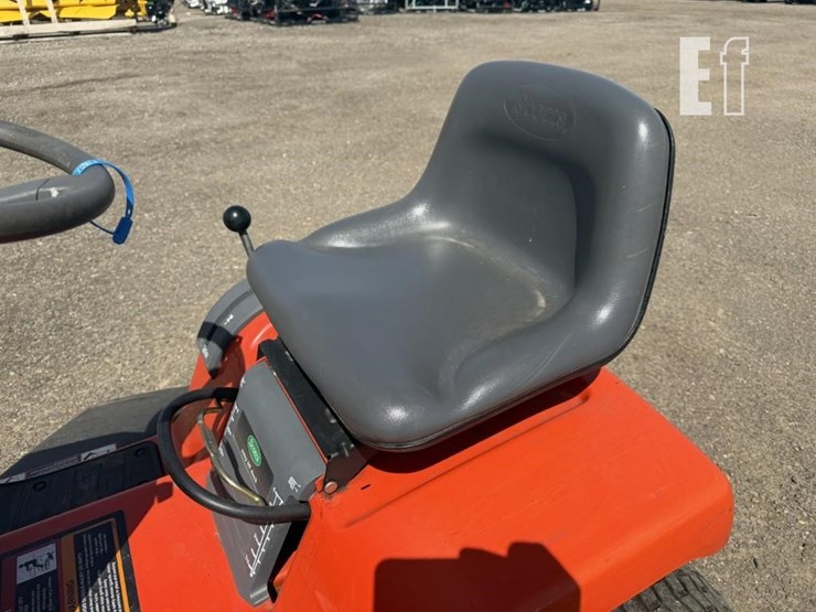 scotts-1642h-image-8