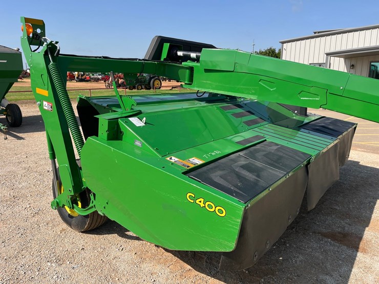 2023-john-deere-c400-image-6