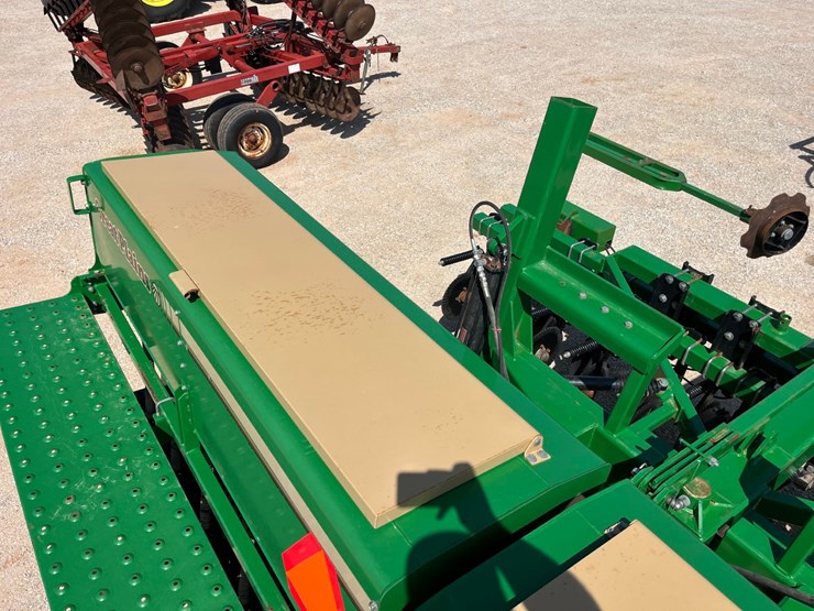 2004-great-plains-1510-image-24