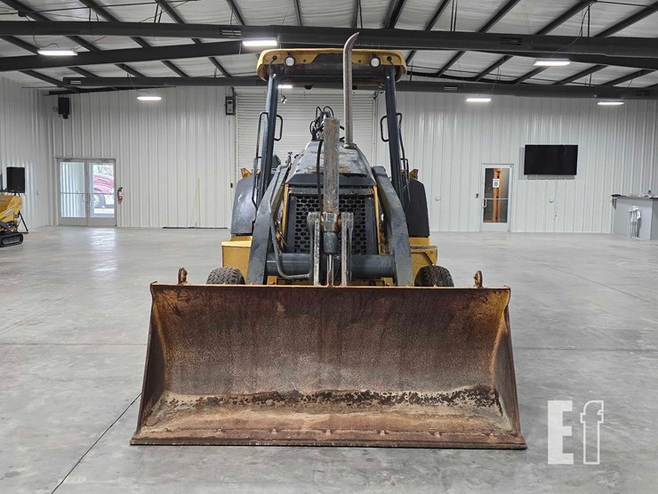 2011-deere-310j-image-7