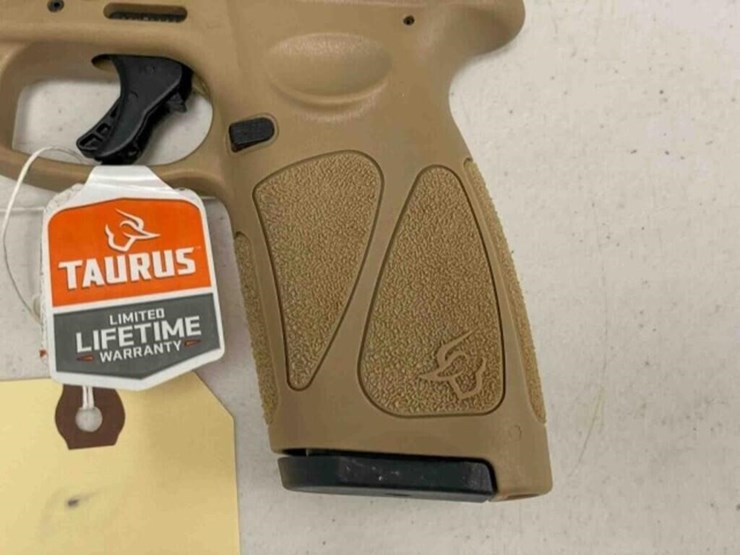 taurus-pistol-image-10