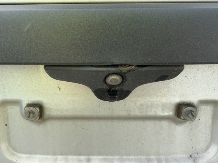 2017-ford-explorer-image-19