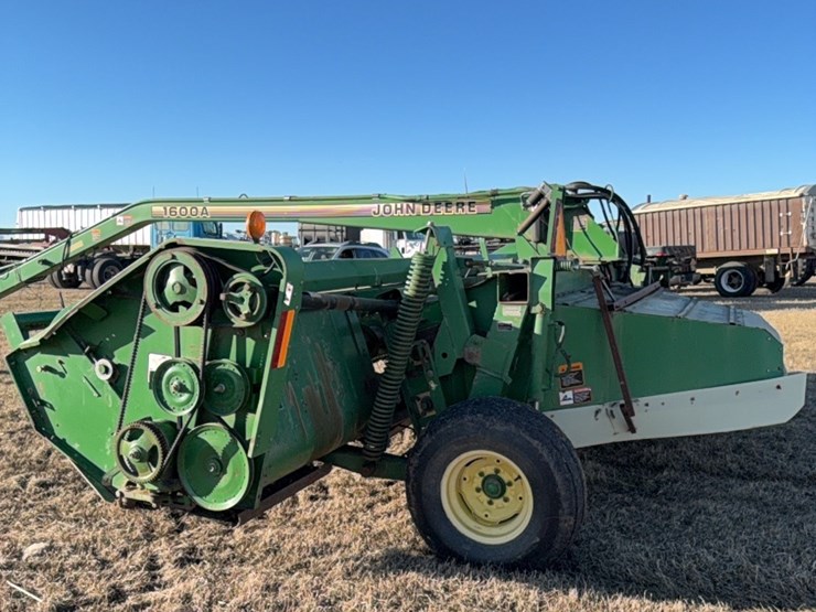 john-deere-1600-image-8