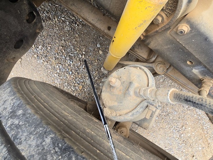 1996-mack-rd690s-image-53