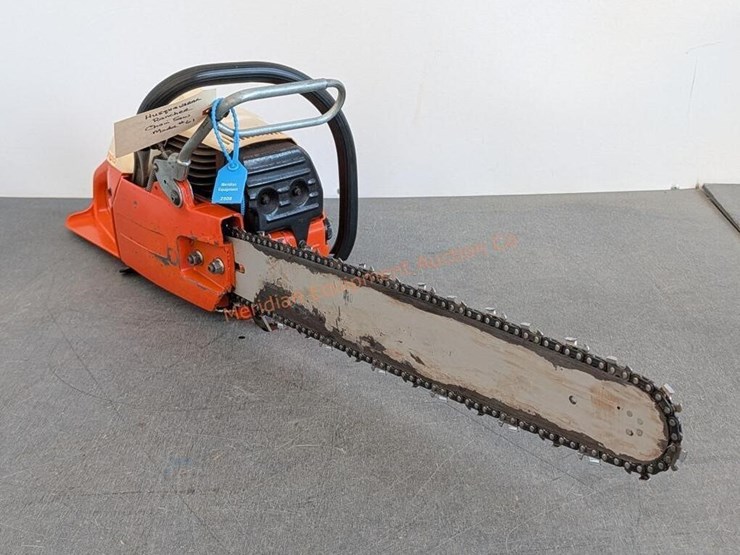 husqvarna-model-61-rancher-chainsaw-image-7
