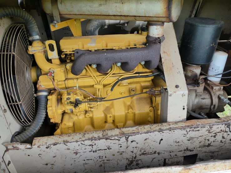 john-deere-4039-image-8