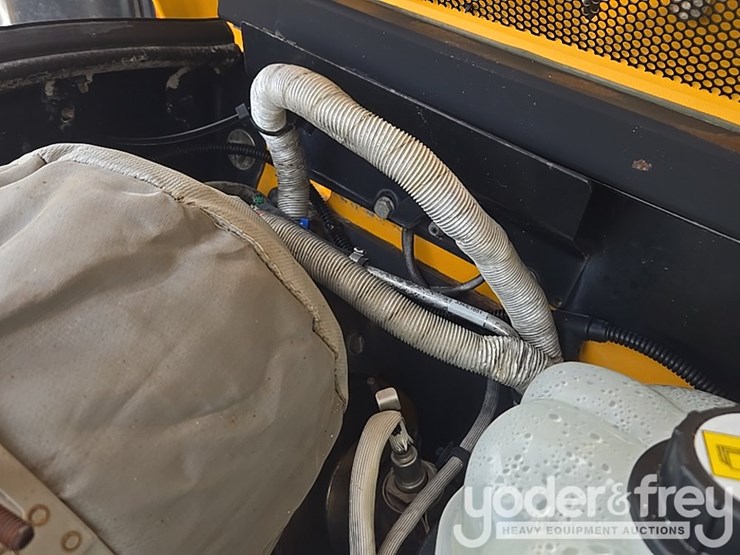 2017-jcb-510-56-image-56