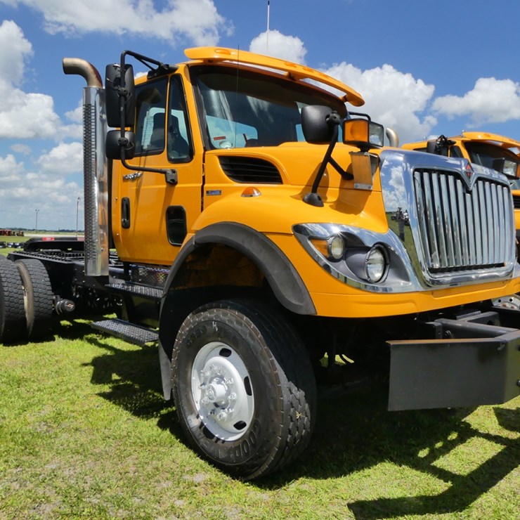 2011 INTERNATIONAL 13