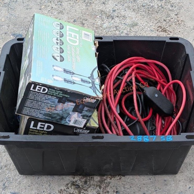 Outdoor String Lighting & Accessories