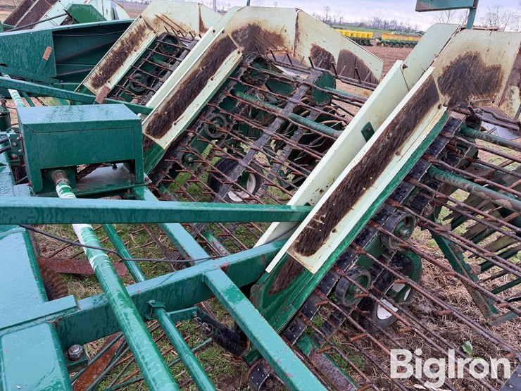 2012-kmc-6-30-peanut-digger-image-16