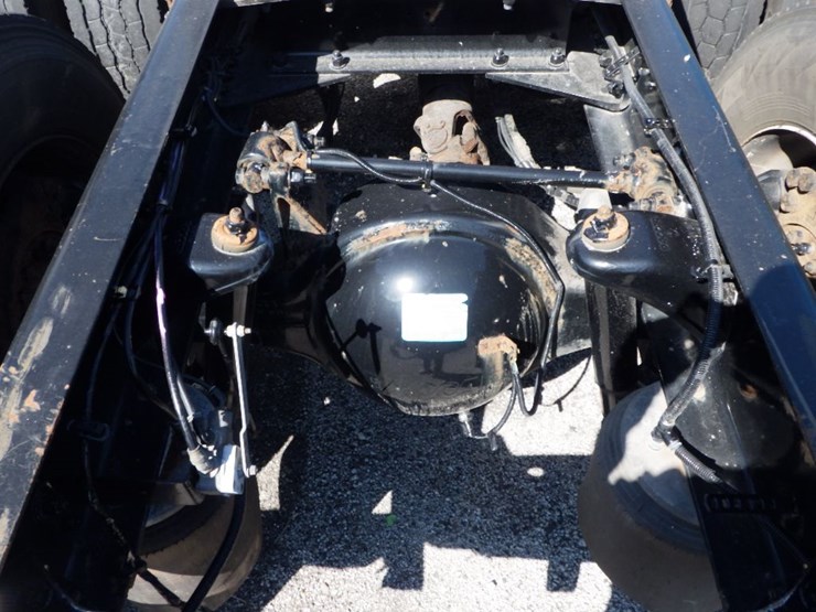 2020-kenworth-t680-image-14