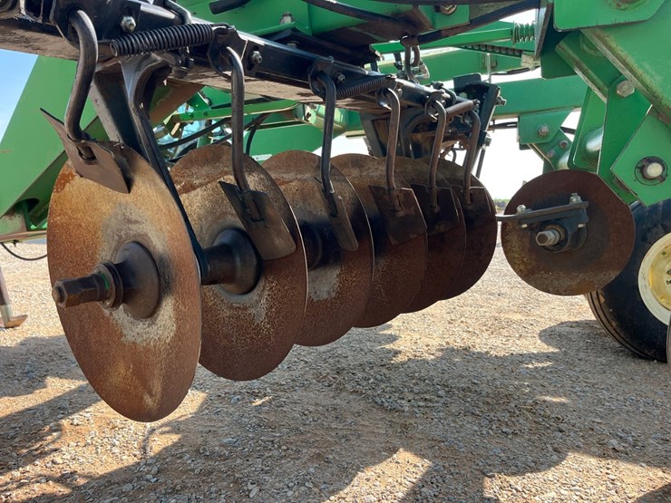 2000-john-deere-637-image-15