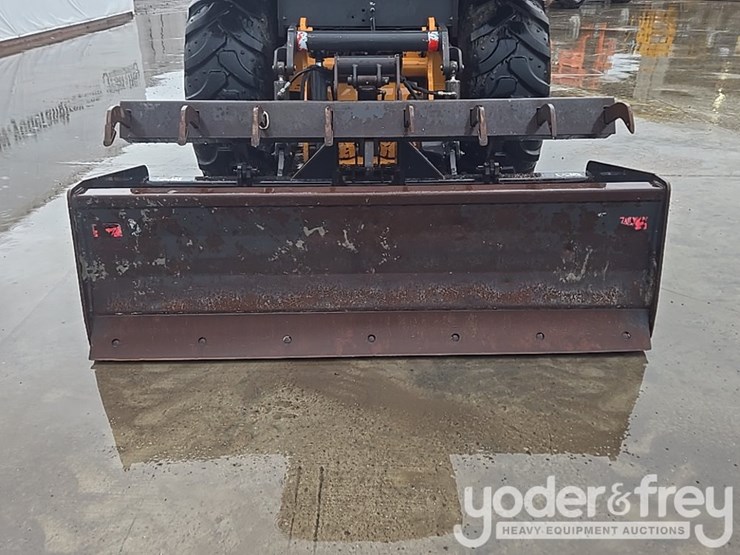 2016-case-570n-ep-image-26