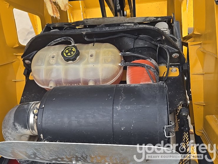 2021-deere-310sl-image-62