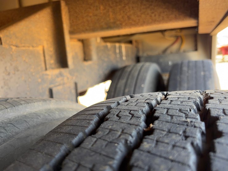 1992-wilson-grain-trailer-image-21