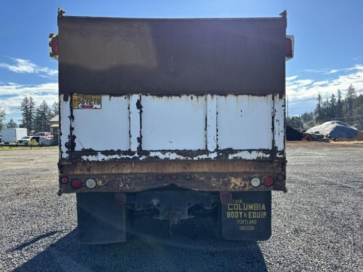 1994-international-4700-image-4