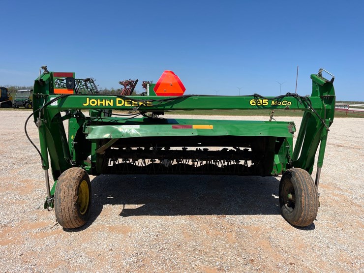 2015-john-deere-635-image-9