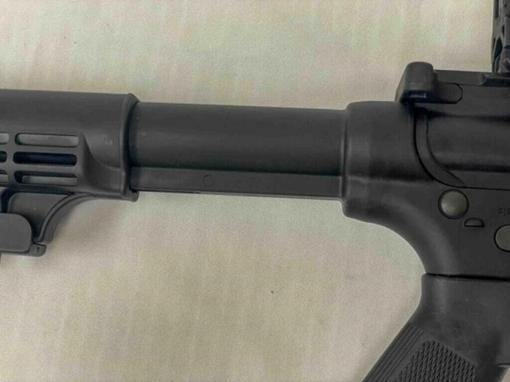 smith-&-wesson-rifle-image-3