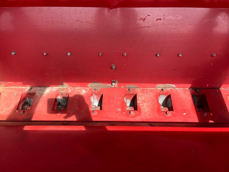 international-5100-image-14