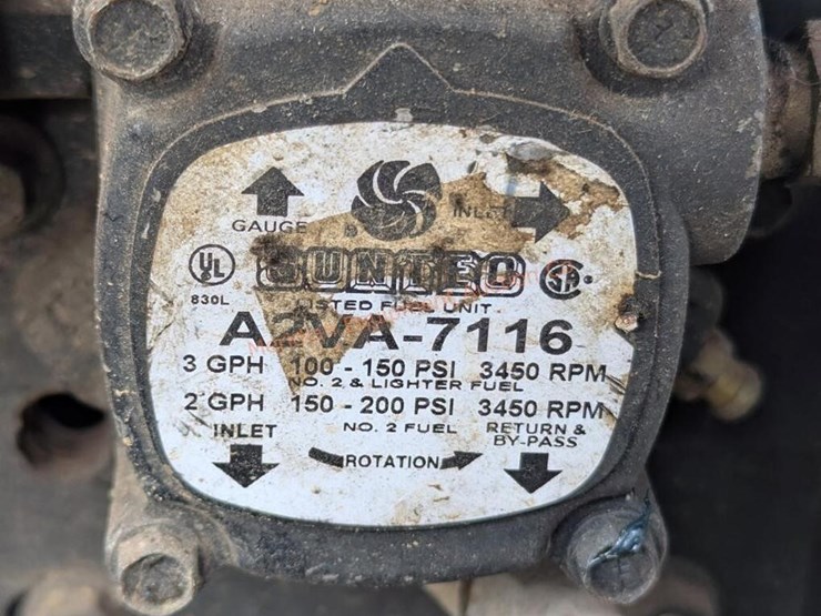 mi-t-m-3504-hot-pressure-washer-image-7