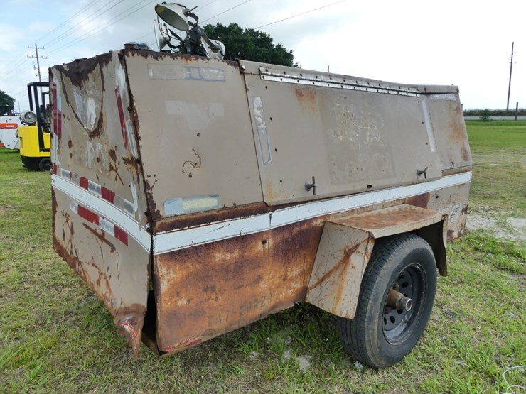 john-deere-4039-image-4