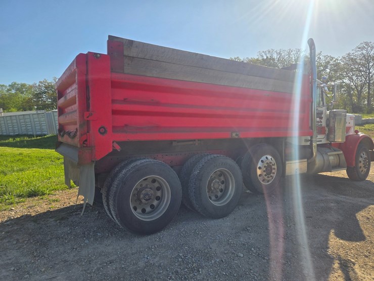 1987-peterbilt-379-image-15