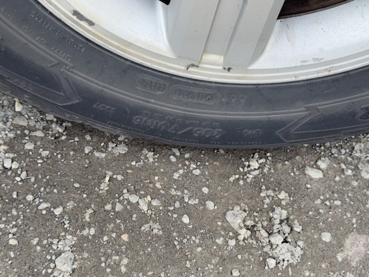 2010-ford-escape-hybrid-image-19