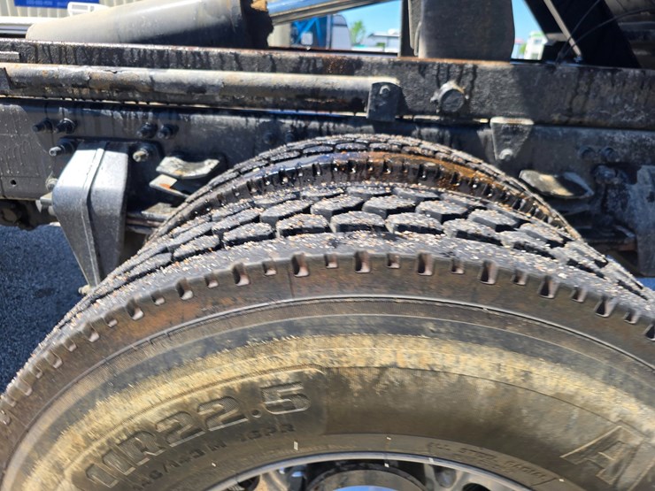 2009-sterling-acterra-image-73