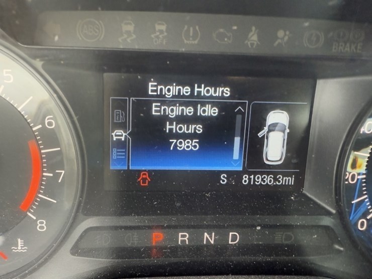 2018-ford-explorer-image-34