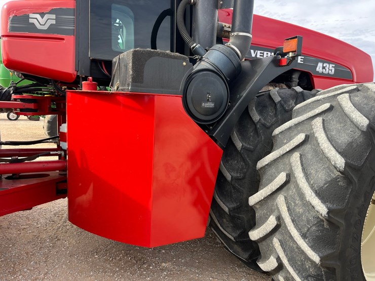 2009-versatile-435-image-9