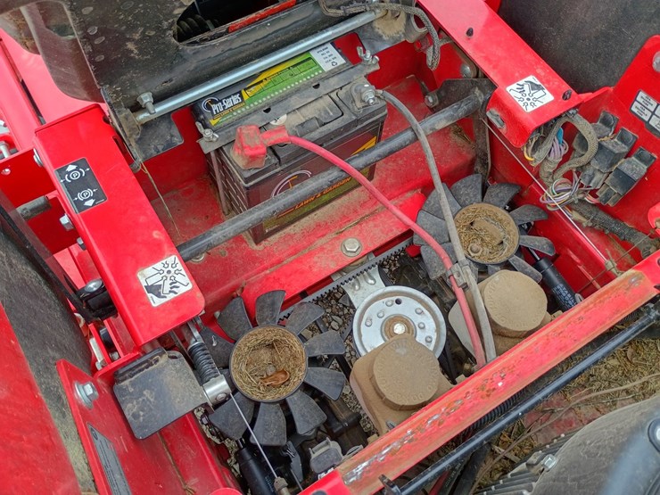 gravely-proturn-60-image-14