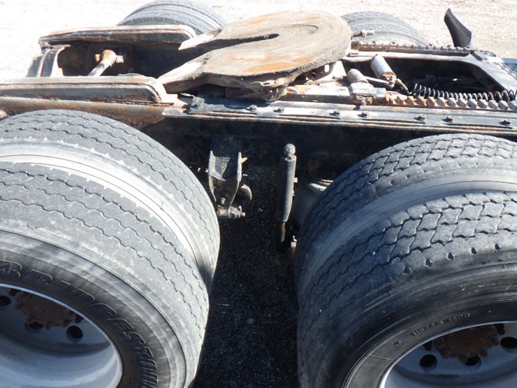 2000-mack-ch613-image-4