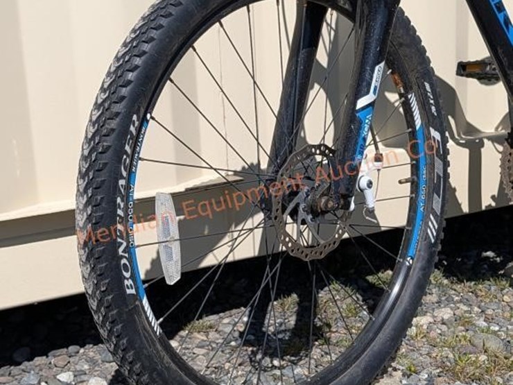 trek-3700-3-series-bike-image-6