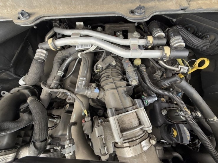 2021-ford-explorer-image-13