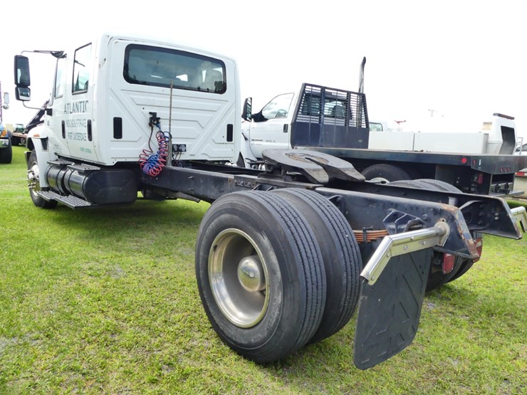 2003-international-4400-image-4