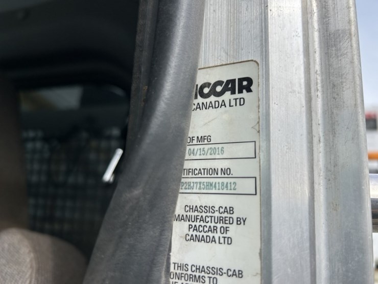 2017-peterbilt-337-image-20