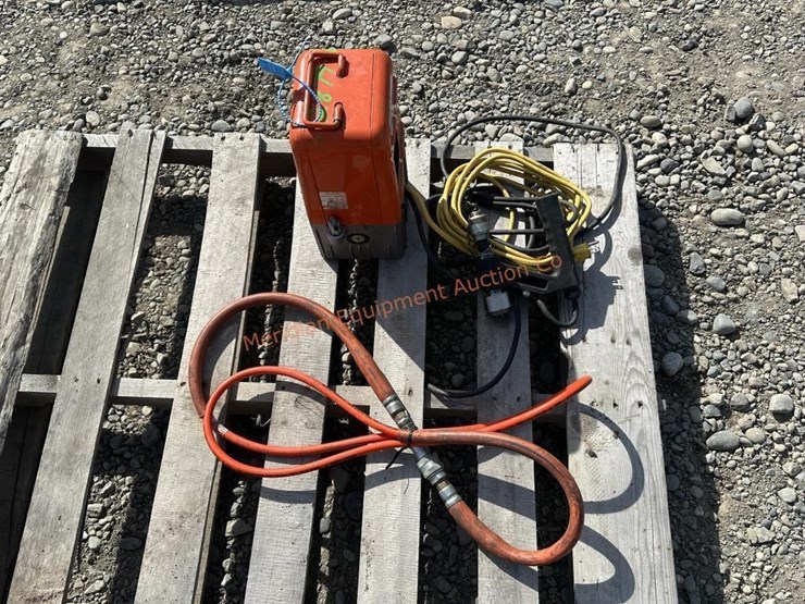 hydraulic-hand-pump-image-4