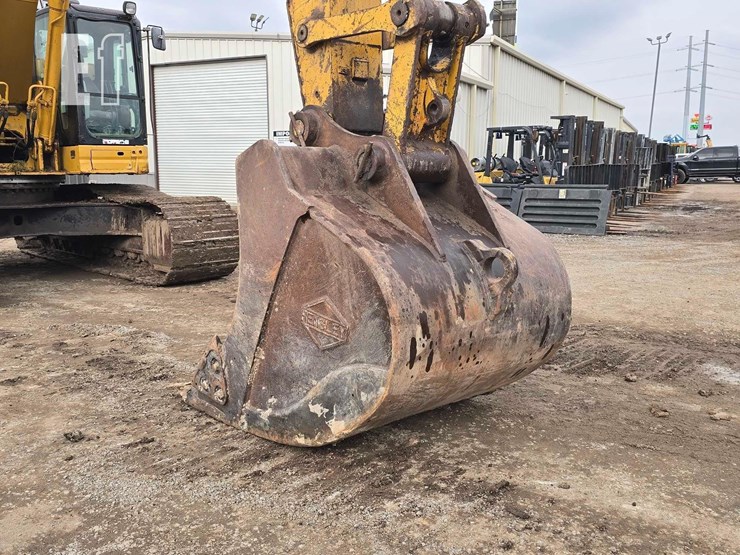 2007-caterpillar-328d-lcr-image-12