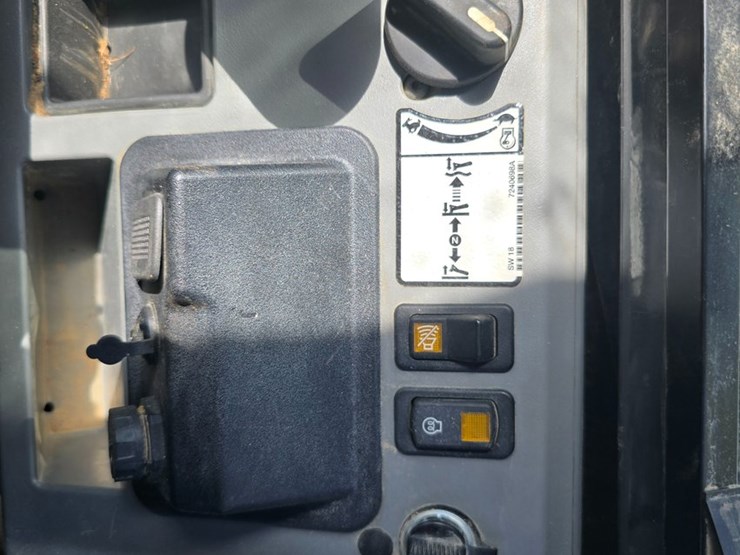 2022-bobcat-e50-image-62