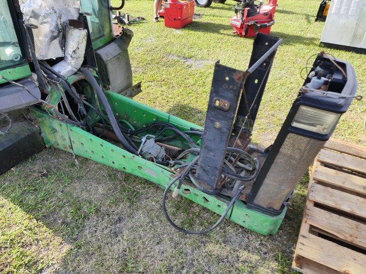 john-deere-7710-image-4