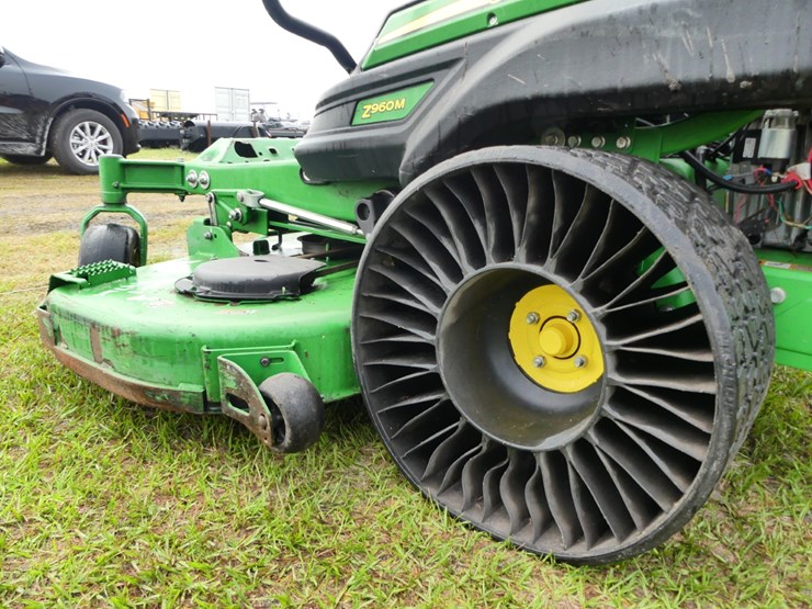 john-deere-z960m-image-6