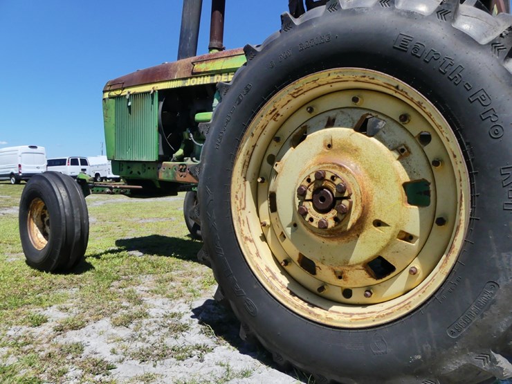 john-deere-4055-image-7