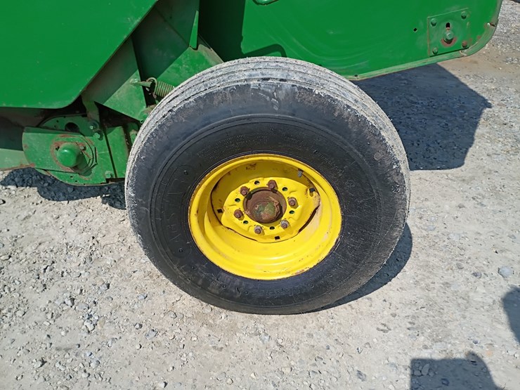 john-deere-456-image-34