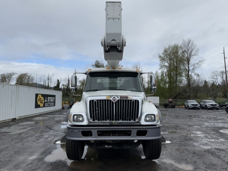 2007-international-7400-image-8