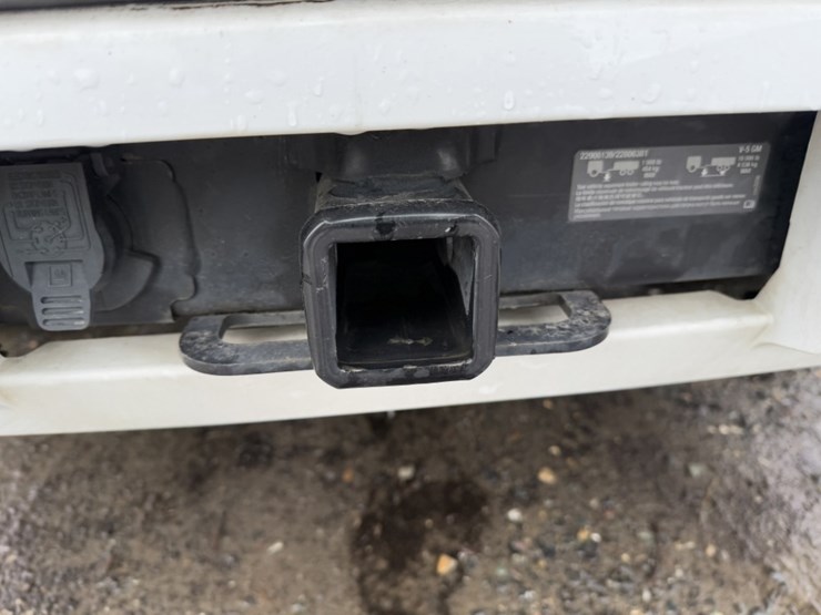 2019-chevrolet-tahoe-image-21