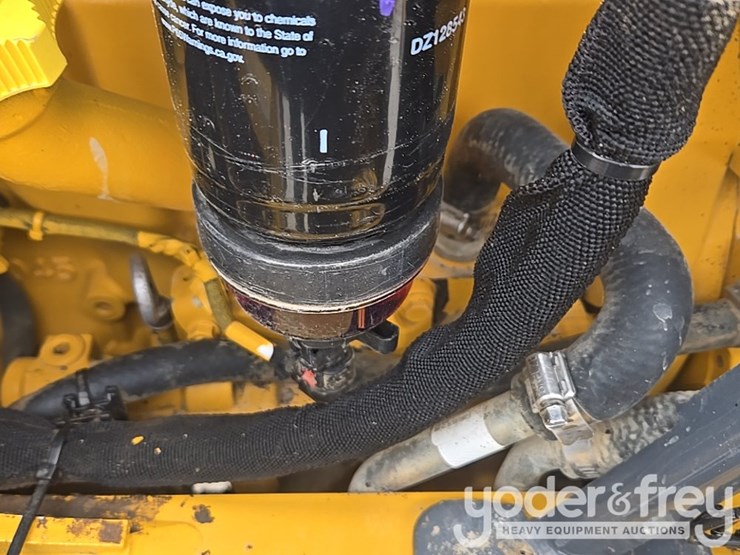 2021-deere-310sl-image-71