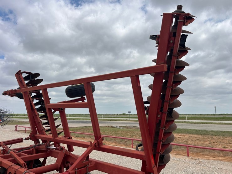 2005-sunflower-1321-image-10