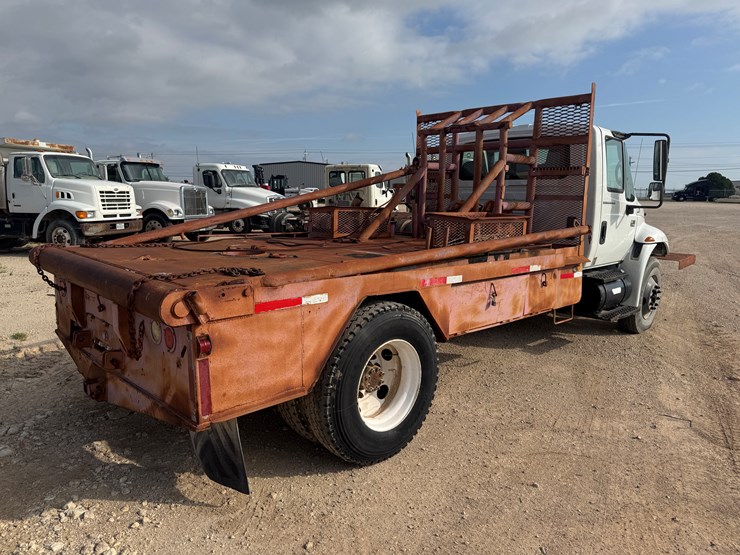 2007-international-durastar-4300-image-3